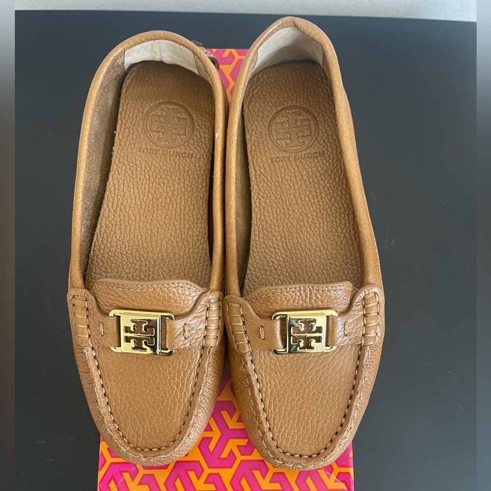 Tory Burch Kendrick Loafers / Flats- Women’s Size 7